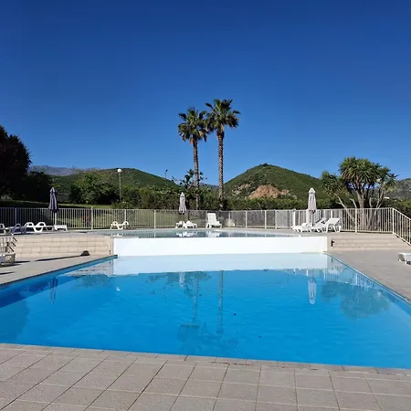 3 Pers Climatise Avec Piscine A St Florent 생플로랑