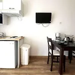 Apartament 3 Pers Climatise Avec Piscine A St Florent
