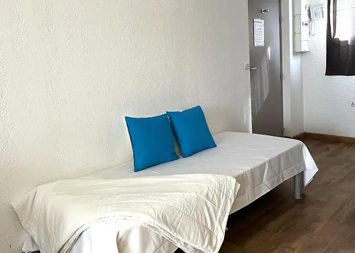 3 Pers Climatise Avec Piscine A St Florent Apartment