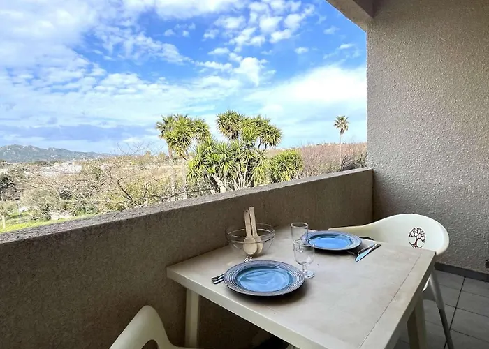 Appartement 3 Pers Climatise Avec Piscine A St Florent Saint-Florent (Corsica)