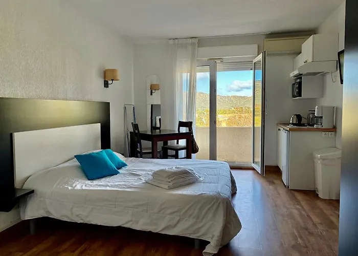 3 Pers Climatise Avec Piscine A St Florent Apartment Saint-Florent (Corsica)